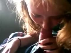 Red-haired slut knows how to give fantastic oral-service 